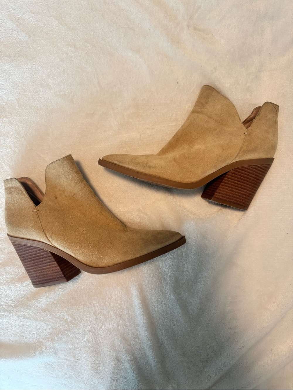 Gianni Bini Tan Suede Cutout Ankle Booties